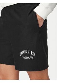Calvin Klein Jeans Szorty sportowe Terry LV04RF275G Czarny Regular Fit. Kolor: czarny. Materiał: bawełna. Styl: sportowy #2