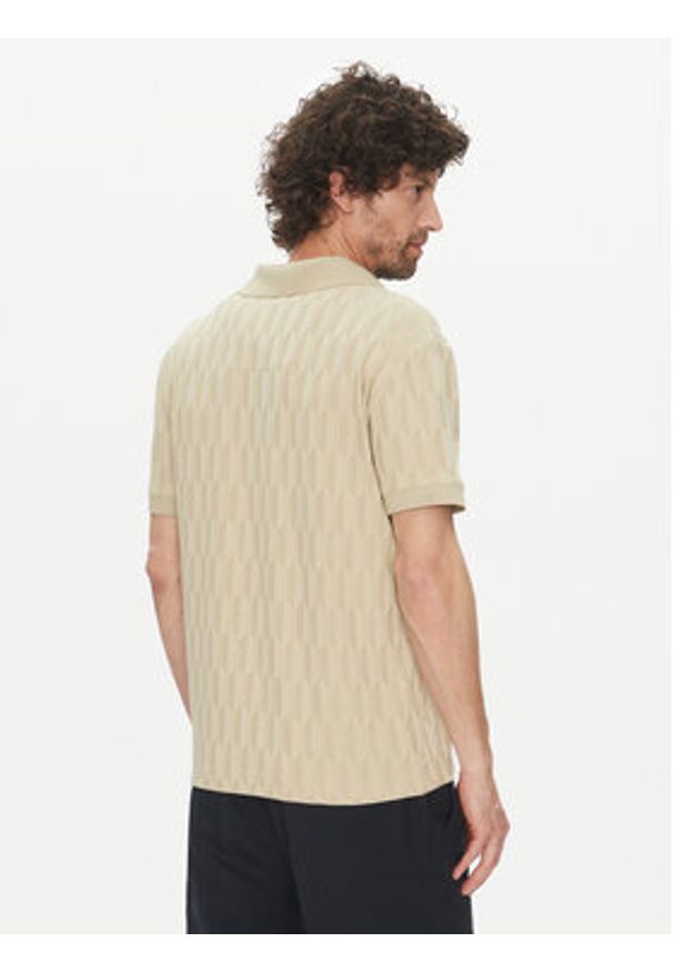 Marciano Guess Polo 5GHP03 6326A Beżowy Regular Fit. Typ kołnierza: polo. Kolor: beżowy. Materiał: syntetyk