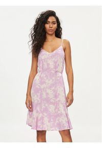 Pieces Sukienka letnia Nya 17111424 Fioletowy Regular Fit. Kolor: fioletowy. Materiał: wiskoza. Sezon: lato #1
