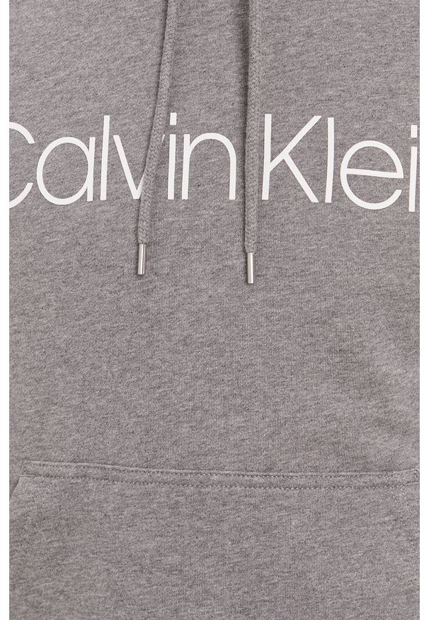 Calvin Klein - Bluza bawełniana. Okazja: na co dzień. Kolor: szary. Materiał: bawełna. Wzór: nadruk. Styl: casual