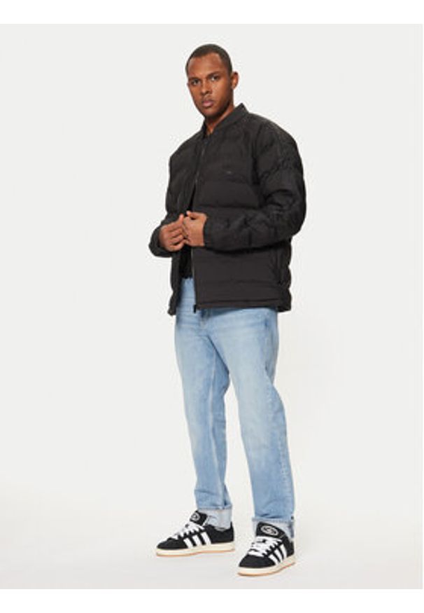 Adidas - adidas Kurtka puchowa IZ1841 Czarny Regular Fit. Kolor: czarny. Materiał: syntetyk