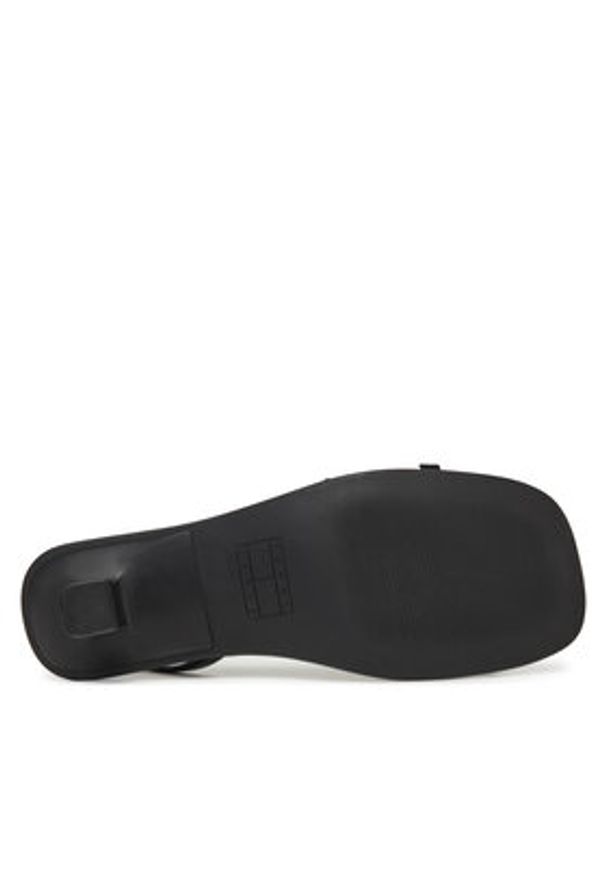 Tommy Jeans Sandały The Noho Sandal EN0EN02779 Czarny. Kolor: czarny. Materiał: skóra