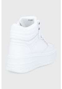 Answear Lab buty kolor biały. Nosek buta: okrągły. Zapięcie: sznurówki. Kolor: biały. Materiał: guma. Obcas: na platformie