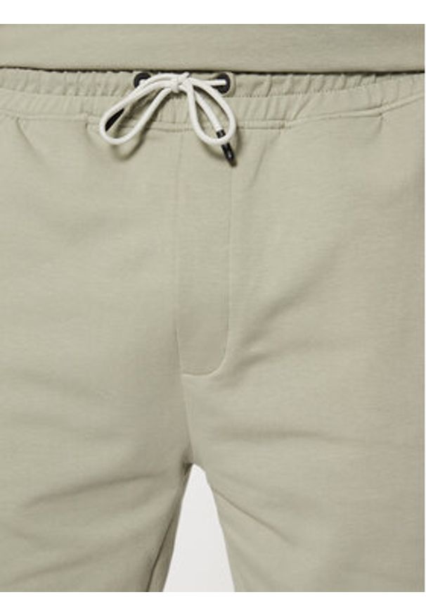 Guess Szorty sportowe Z2YD02 K6ZS1 Zielony Loose Fit. Kolor: zielony. Materiał: bawełna. Styl: sportowy