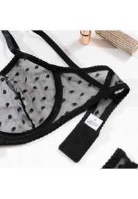 Intica - Bielizna damska ultracienka z delikatnego materiału Sandita. Kolor: zielony. Materiał: materiał #9