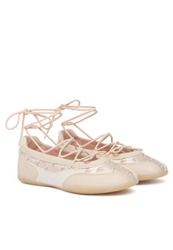 Aldo Baleriny Arabelia 14296223 Écru. Kolor: kremowy. Materiał: skóra