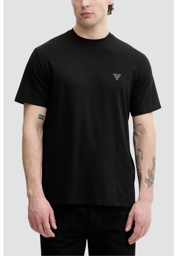 Guess - GUESS Czarny męski t-shirt na krótki rękaw Small Patch, Rozmiar S. Okazja: na co dzień. Kolor: czarny. Długość rękawa: krótki rękaw. Długość: krótkie. Styl: casual, klasyczny