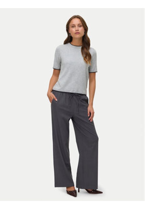 Vero Moda Spodnie materiałowe Milly 10331924 Szary Wide Leg. Kolor: szary. Materiał: syntetyk