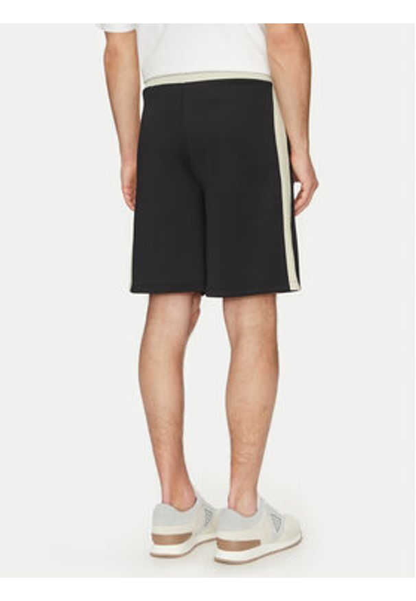 Guess Szorty sportowe Z5GD08 KCRU2 Czarny Loose Fit. Kolor: czarny. Materiał: syntetyk. Styl: sportowy