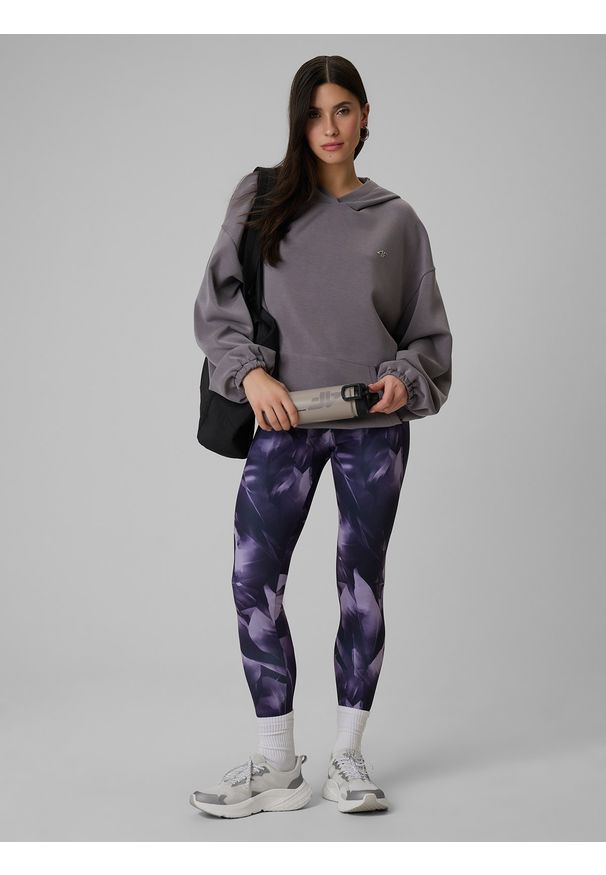 4f - 4F Legginsy dzianinowe damskie - multikolor M. Okazja: na spacer, na co dzień, do domu. Stan: podwyższony. Kolor: wielokolorowy. Materiał: dzianina. Długość: do kostek. Wzór: nadruk. Styl: casual, klasyczny. Sport: turystyka piesza