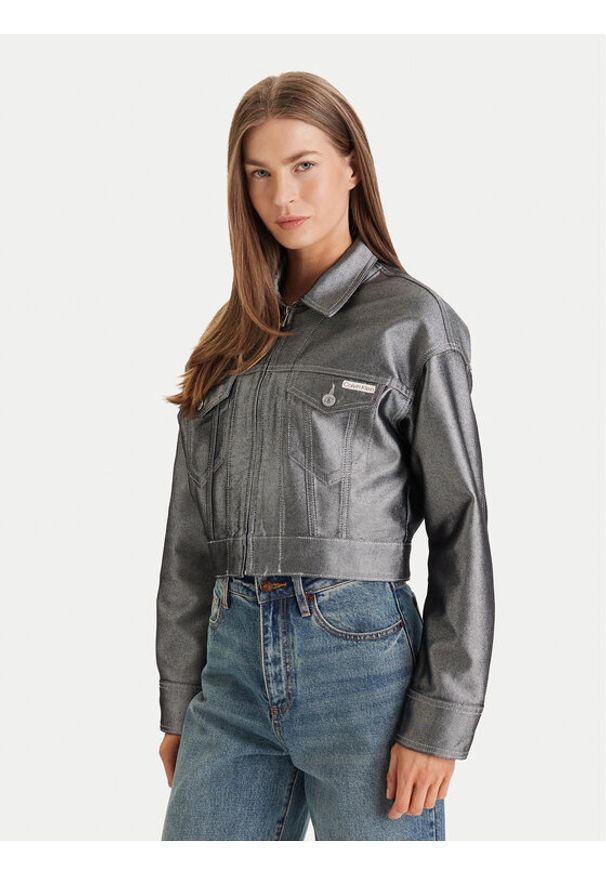 Calvin Klein Kurtka jeansowa LV047E715G Srebrny Relaxed Fit. Kolor: srebrny. Materiał: jeans