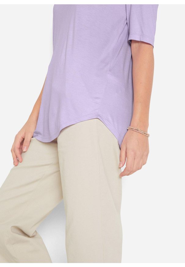 bonprix - Długi T-shirt z miękkiej wiskozy (2 szt.). Typ kołnierza: dekolt w serek. Kolor: fioletowy. Materiał: wiskoza. Długość: długie