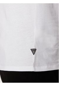Guess T-Shirt M5RI50 K9RM1 Biały Regular Fit. Kolor: biały. Materiał: bawełna #2