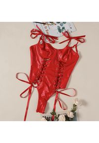 Intica - Body z usztywnianymi miseczkami na romantyczne wieczory Guerina. Kolor: czerwony. Materiał: materiał. Wzór: paski