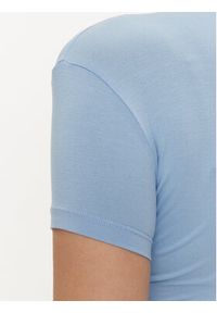 Gina Tricot T-Shirt 21287 Błękitny Slim Fit. Kolor: niebieski. Materiał: wiskoza #6