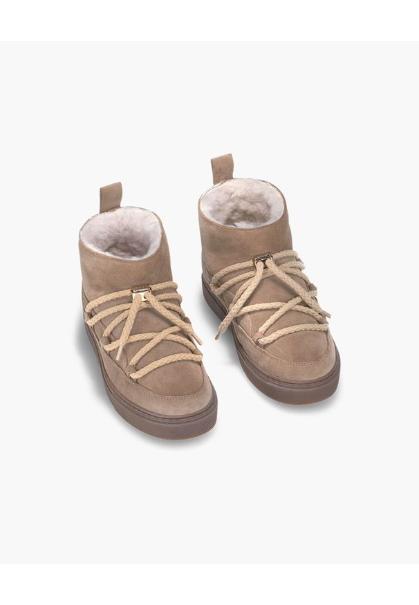 Inuikii - Śniegowce damskie INUIKII CLASSIC LOW. Okazja: do pracy, na co dzień, na spacer. Kolor: beżowy. Styl: casual