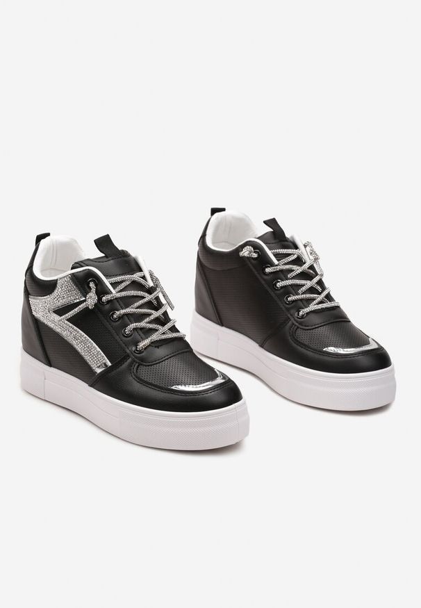 Born2be - Czarne Sneakersy na Ukrytym Koturnie Ozdobione Cyrkoniami Maatisa. Kolor: czarny. Wzór: aplikacja. Obcas: na koturnie