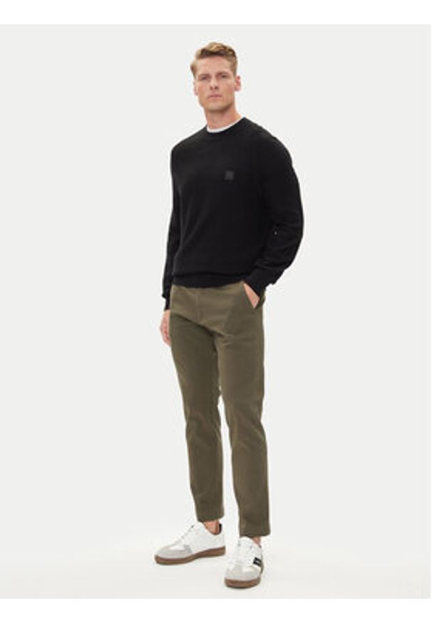 BOSS Chinosy Sanderson-L-2 50542986 Zielony Regular Fit. Kolor: zielony. Materiał: bawełna