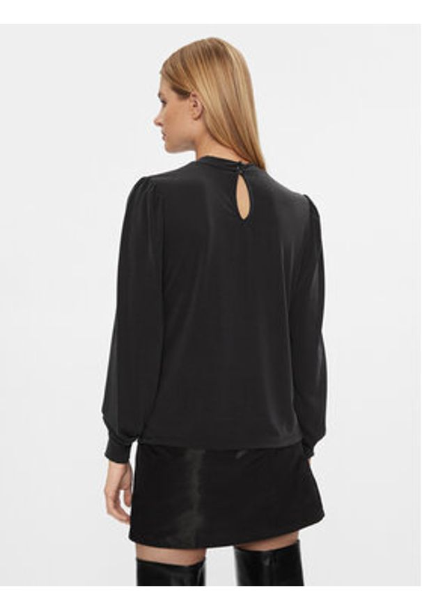 only - ONLY Bluzka 15303795 Czarny Regular Fit. Kolor: czarny. Materiał: syntetyk