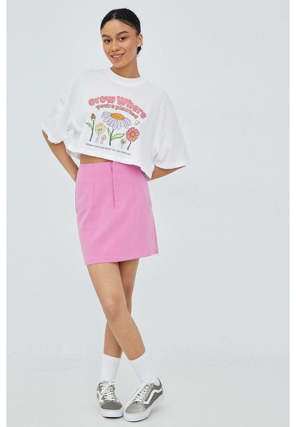 only - Only spódnica kolor fioletowy mini prosta. Okazja: na co dzień. Stan: podwyższony. Kolor: fioletowy. Materiał: tkanina. Wzór: gładki. Styl: casual
