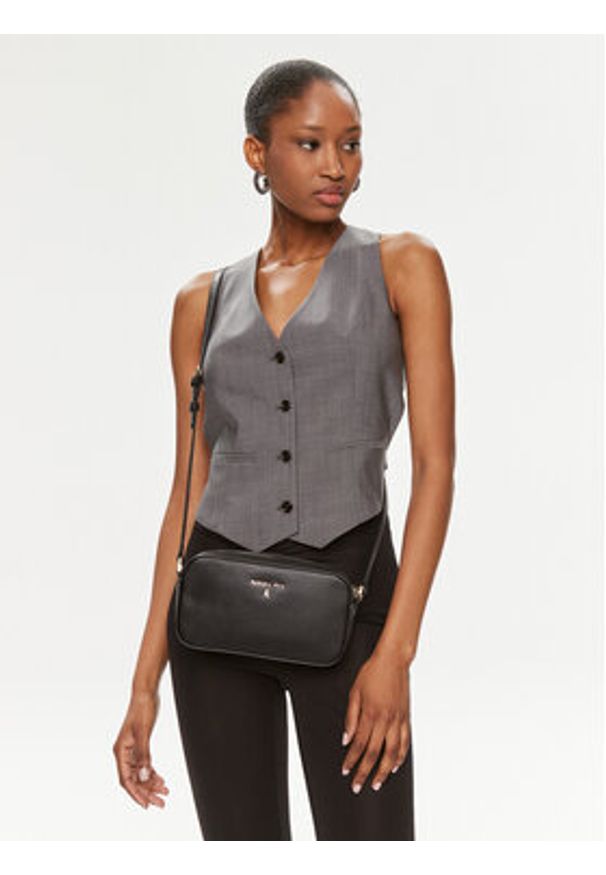 Patrizia Pepe Torebka 8B0152/L080-K103 Czarny. Kolor: czarny. Materiał: skórzane