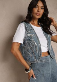 Renee - Niebieska Jeansowa Kamizelka z Bawełny Ozdobiona Haftem i Cekinami Natisente. Okazja: na co dzień, na spotkanie biznesowe, do pracy. Kolor: niebieski. Materiał: bawełna, jeans. Wzór: aplikacja, haft. Sezon: lato. Styl: biznesowy, elegancki, casual #5
