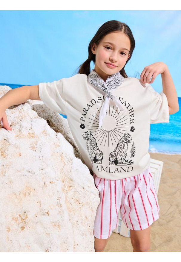 Sinsay - Koszulka z ozdobnym nadrukiem - kremowy. Kolor: kremowy. Wzór: nadruk