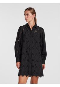 YAS Sukienka koszulowa 26030764 Czarny Regular Fit. Kolor: czarny. Materiał: bawełna. Typ sukienki: koszulowe