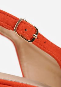 Renee - Pomarańczowe Sandały Vices na Słupku Slingback ze Skórzaną Wkładką i Cyrkoniami Nimirune. Okazja: na co dzień. Zapięcie: sprzączka. Kolor: pomarańczowy. Materiał: skóra. Wzór: aplikacja. Obcas: na słupku. Styl: casual. Wysokość obcasa: średni #3