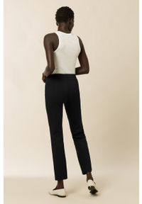 IVY & OAK - Ivy & Oak Spodnie damskie kolor czarny proste high waist. Okazja: na co dzień. Stan: podwyższony. Kolor: czarny. Materiał: materiał. Styl: casual #3