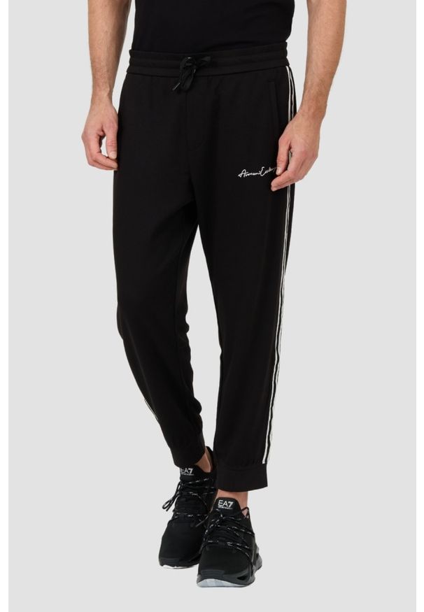 Armani Exchange - ARMANI EXCHANGE Czarne męskie spodnie dresowe, Rozmiar M. Kolor: czarny. Materiał: dresówka