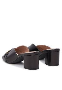 Love Moschino - LOVE MOSCHINO Klapki JA28475G0MIE0000 Czarny. Kolor: czarny. Materiał: skóra #4