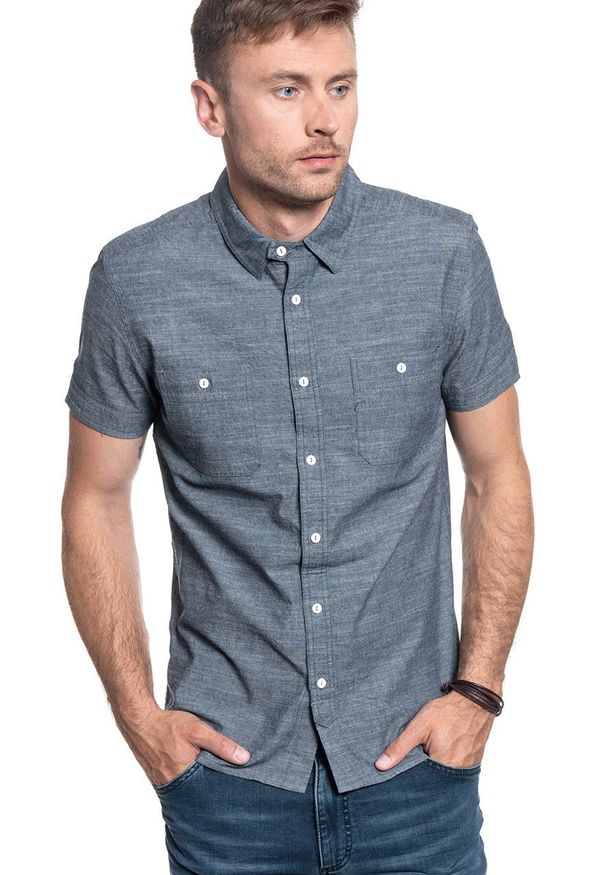 Mustang - MĘSKA KOSZULA MATERIAŁOWA MUSTANG CHRIS SLUB CHAMBRAY 1009829 4136. Materiał: materiał