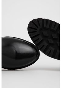 Aldo Sztyblety Storm damskie kolor czarny na płaskim obcasie. Nosek buta: okrągły. Kolor: czarny. Materiał: guma. Obcas: na obcasie. Wysokość obcasa: niski #4