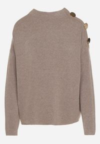 Born2be - Beżowy Sweter Ozdobiony Metalicznymi Guzikami Amentia. Typ kołnierza: golf. Kolor: beżowy. Materiał: jeans. Wzór: aplikacja. Styl: klasyczny #7