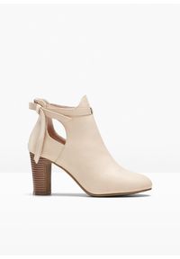 bonprix - Krótkie botki z wycięciami. Kolor: beżowy. Szerokość cholewki: normalna. Obcas: na obcasie. Wysokość obcasa: średni #1