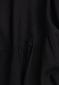 Renee - Czarna Sukienka z Wiskozy Iphyle. Okazja: na co dzień. Typ kołnierza: dekolt w serek. Kolor: czarny. Materiał: wiskoza. Długość rękawa: na ramiączkach. Sezon: lato. Typ sukienki: rozkloszowane. Styl: casual #3