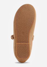 Born2be - Brązowe Balerinki z Paskiem na Sprzączkę Bragia. Okazja: na co dzień. Zapięcie: pasek. Kolor: brązowy. Materiał: jeans, materiał. Styl: casual #5