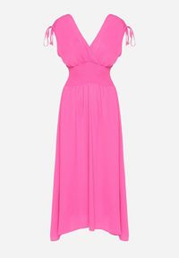 Born2be - Różowa Sukienka z Kopertowym Dekoltem na Cienkich Ramiączkach Rozkloszowana Lantia. Okazja: na wesele, na co dzień, na ślub cywilny. Typ kołnierza: dekolt kopertowy. Kolor: różowy. Materiał: jeans. Długość rękawa: na ramiączkach. Typ sukienki: kopertowe. Styl: casual, sportowy #7