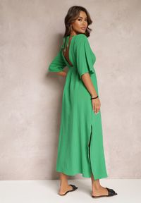 Renee - Zielona Rozkloszowana Sukienka Maxi z Głębokimi Wycięciami i Gumką w Talii Thanthea. Kolor: zielony. Długość rękawa: krótki rękaw. Długość: maxi #5