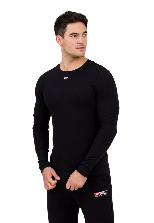Diesel - DIESEL Czarny longsleeve męski D-RIBBER-LS-N. Kolor: czarny. Materiał: materiał, bawełna, elastan. Długość rękawa: długi rękaw. Długość: długie