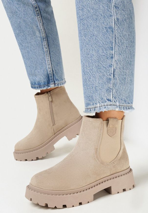 Born2be - Beżowe Botki Sztyblety na Platformie z Elastyczną Wstawką Isilinda. Okazja: na co dzień. Kolor: beżowy. Materiał: jeans. Obcas: na platformie. Styl: elegancki, wizytowy, casual