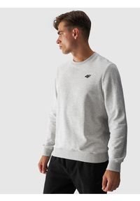 4f - 4F Bluza dresowa nierozpinana bez kaptura męska - szara S. Okazja: na co dzień. Typ kołnierza: bez kaptura. Kolor: szary. Materiał: dresówka. Wzór: gładki, ze splotem. Styl: klasyczny, sportowy, casual