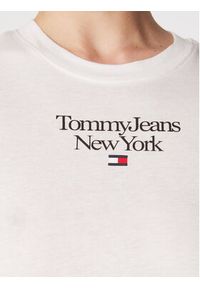 Tommy Jeans Bluzka Essential Logo DW0DW14900 Biały Slim Fit. Kolor: biały. Materiał: bawełna #3