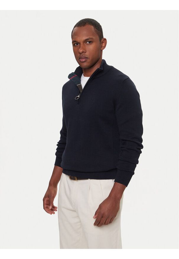 Barbour Sweter Half Zip MKN1074NY91 Granatowy Regular Fit. Kolor: niebieski. Materiał: bawełna