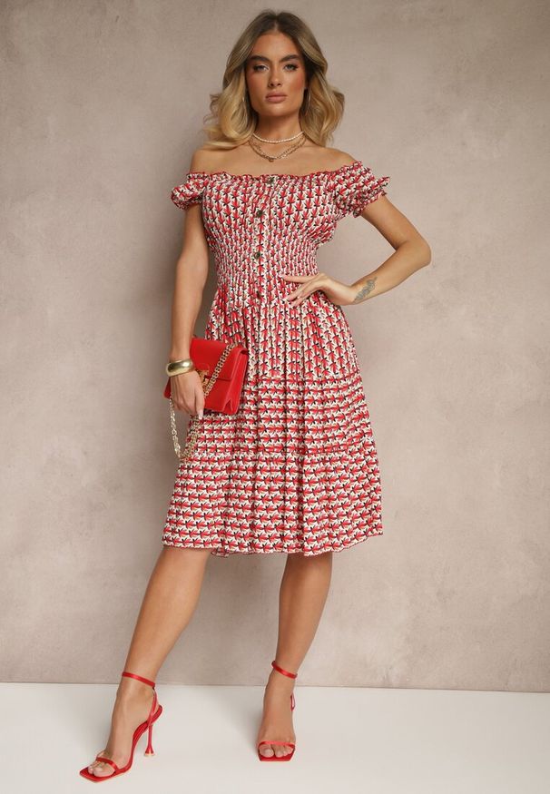 Renee - Czerwona Bawełniana Sukienka z Bufiastymi Rękawami i Guzikami Ronimera. Okazja: na co dzień. Kolor: czerwony. Materiał: bawełna. Styl: casual