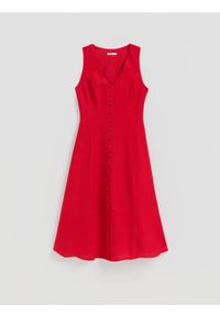 Reserved - Sukienka midi z lnem - czerwony. Kolor: czerwony. Materiał: len. Długość: midi #1