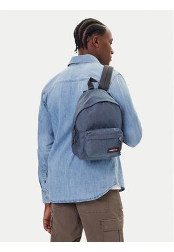 Eastpak Plecak Orbit EK043 Niebieski. Kolor: niebieski. Materiał: materiał
