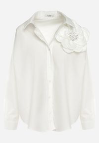 Born2be - Biała Gładka Koszula na Guziki z Ozdobnym Kwiatem Wenia. Kolor: biały. Wzór: kwiaty, gładki. Styl: klasyczny, elegancki #5