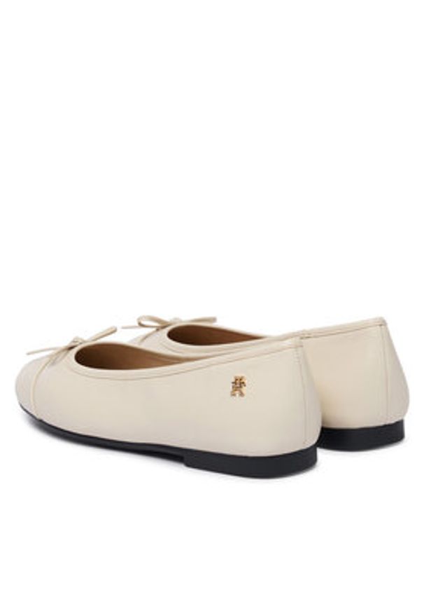 TOMMY HILFIGER - Tommy Hilfiger Baleriny Hilfiger Smooth Lthr Ballet FW0FW09241 Écru. Kolor: kremowy. Materiał: skóra